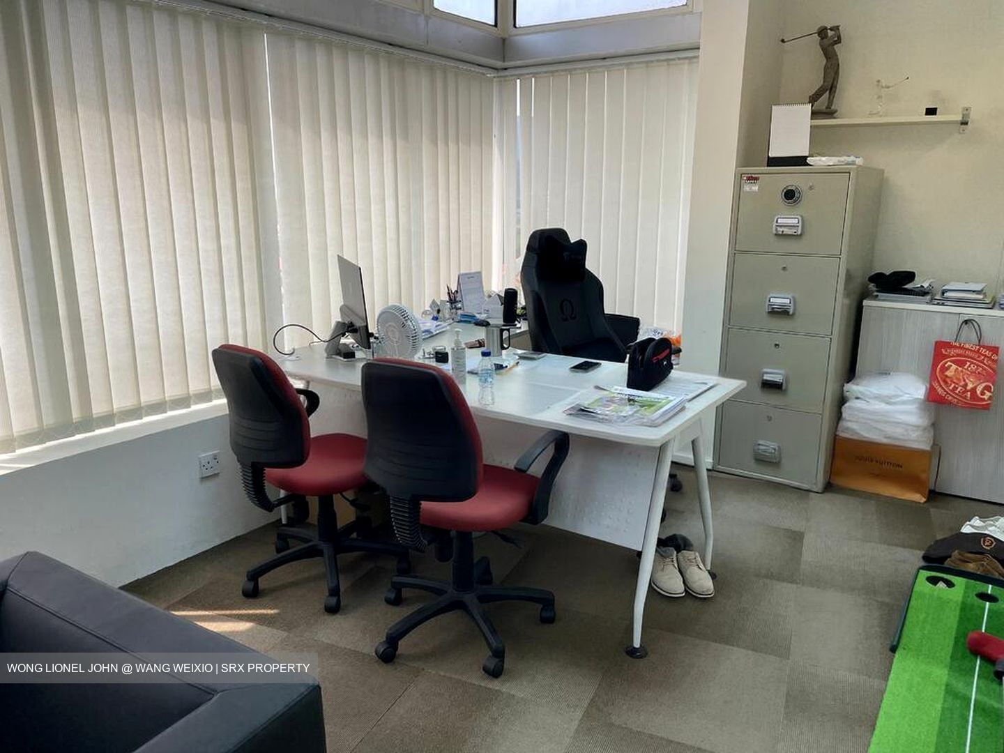 The Plaza (D7), Office #576534561